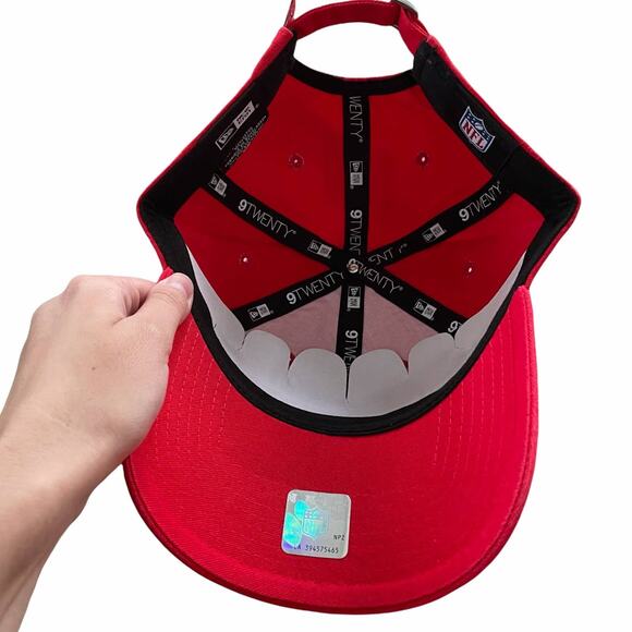 Tampa Bay Bucs new era nfl dad hat - Picture 4 of 4